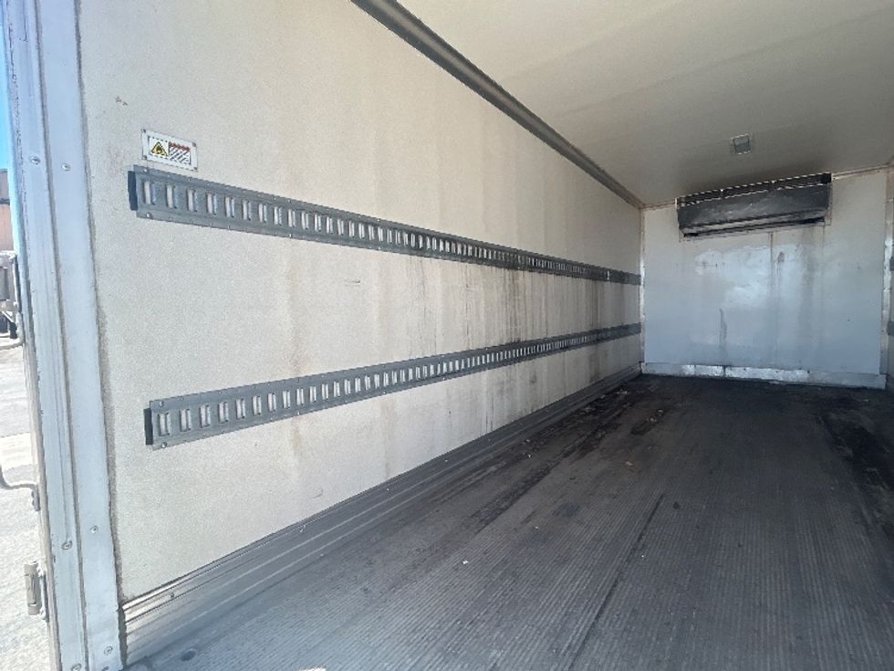 Refrigerated Truck-Light and Medium Duty Trucks-Isuzu-2020-NRR-Chino-CA-97,776\n\t\tmiles-$ 50,000 - Image 11