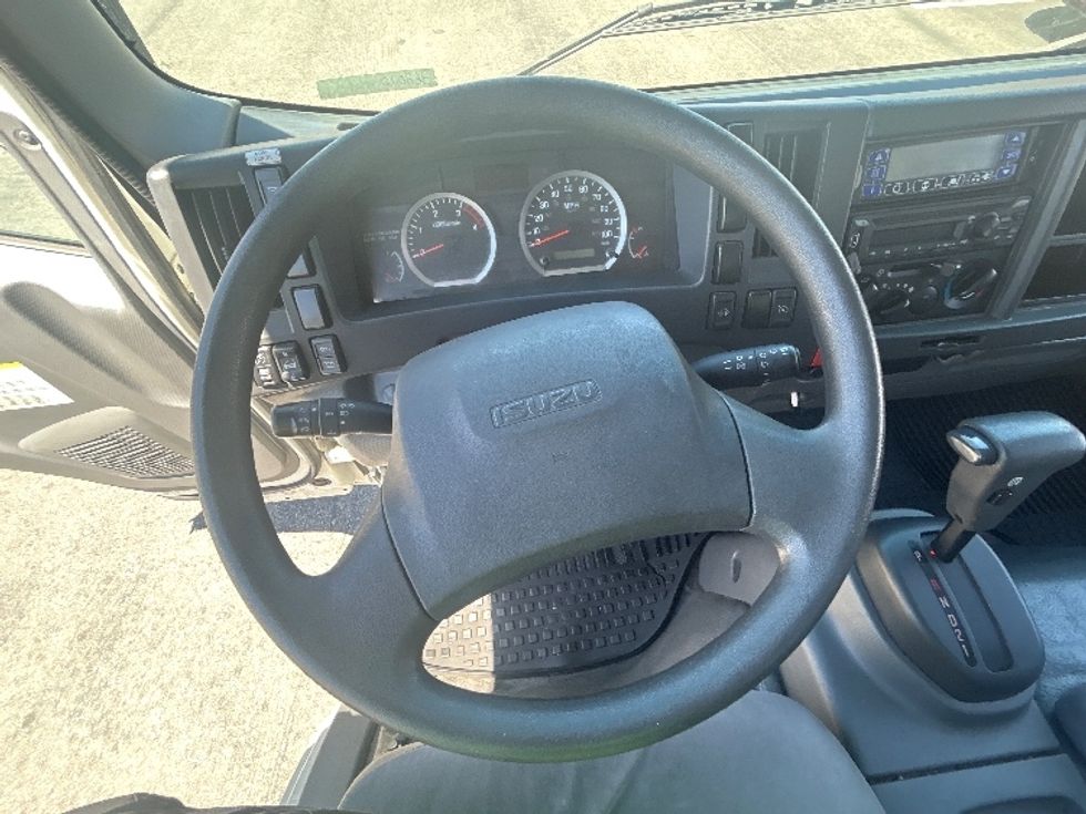 Refrigerated Truck-Light and Medium Duty Trucks-Isuzu-2020-NRR-Chino-CA-97,776\n\t\tmiles-$ 50,000 - Image 18