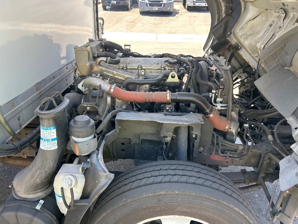 Refrigerated Truck-Light and Medium Duty Trucks-Isuzu-2020-NRR-Chino-CA-97,776\n\t\tmiles-$ 50,000 - Image 23