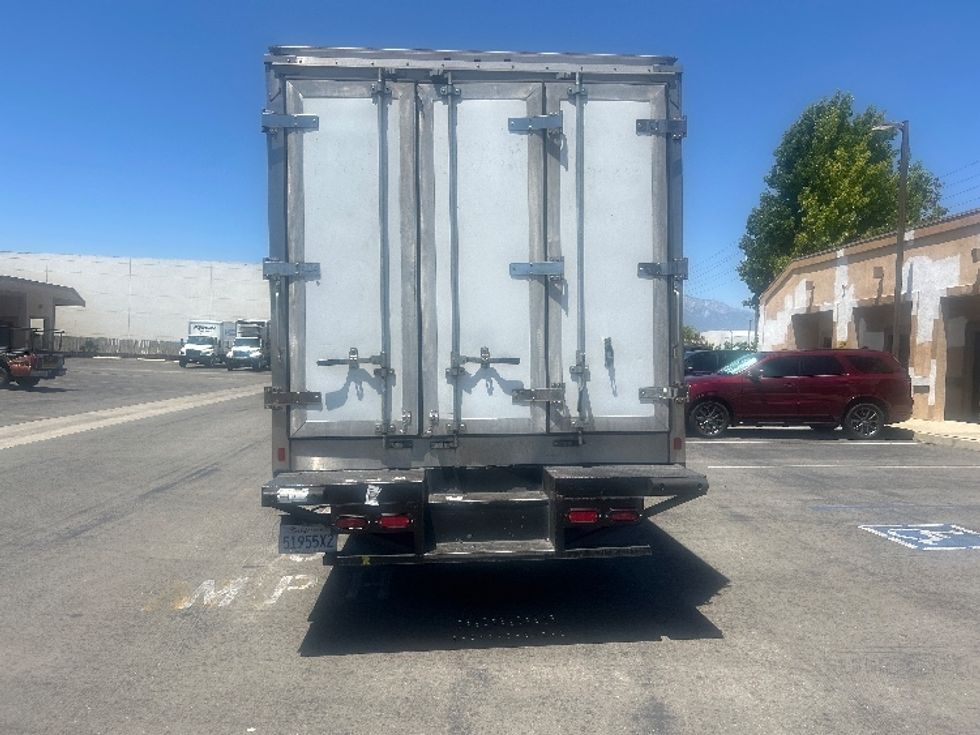 Refrigerated Truck-Light and Medium Duty Trucks-Isuzu-2020-NRR-Chino-CA-97,776\n\t\tmiles-$ 50,000 - Image 7