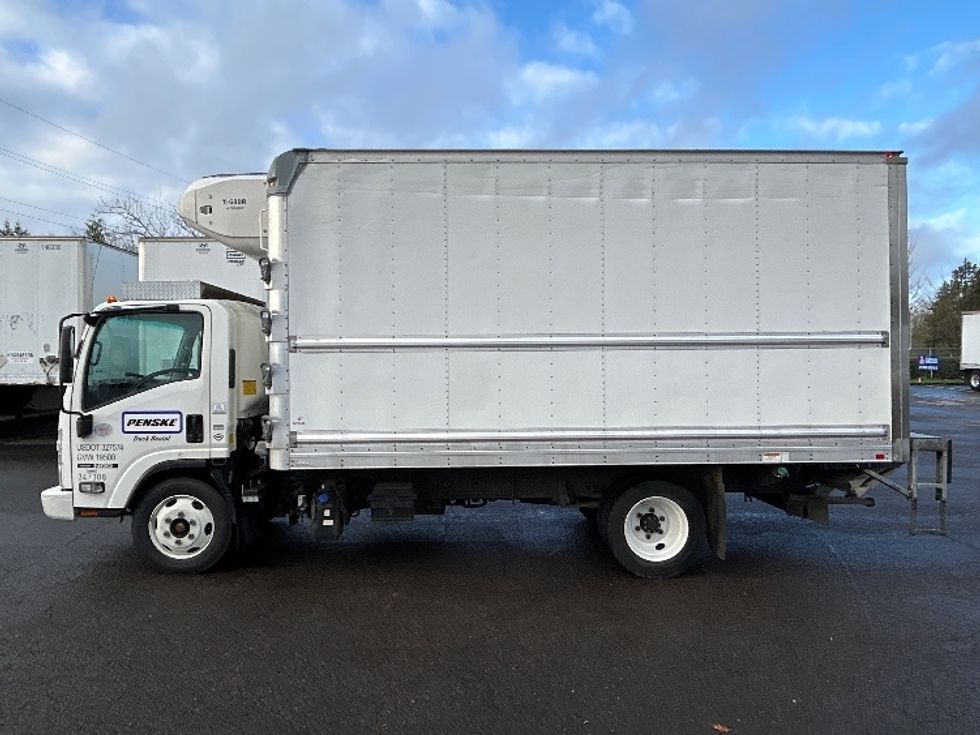 Refrigerated Truck-Light and Medium Duty Trucks-Isuzu-2020-NRR-Clackamas-OR-178,774\n\t\tmiles-$ 43,250 - Image 4