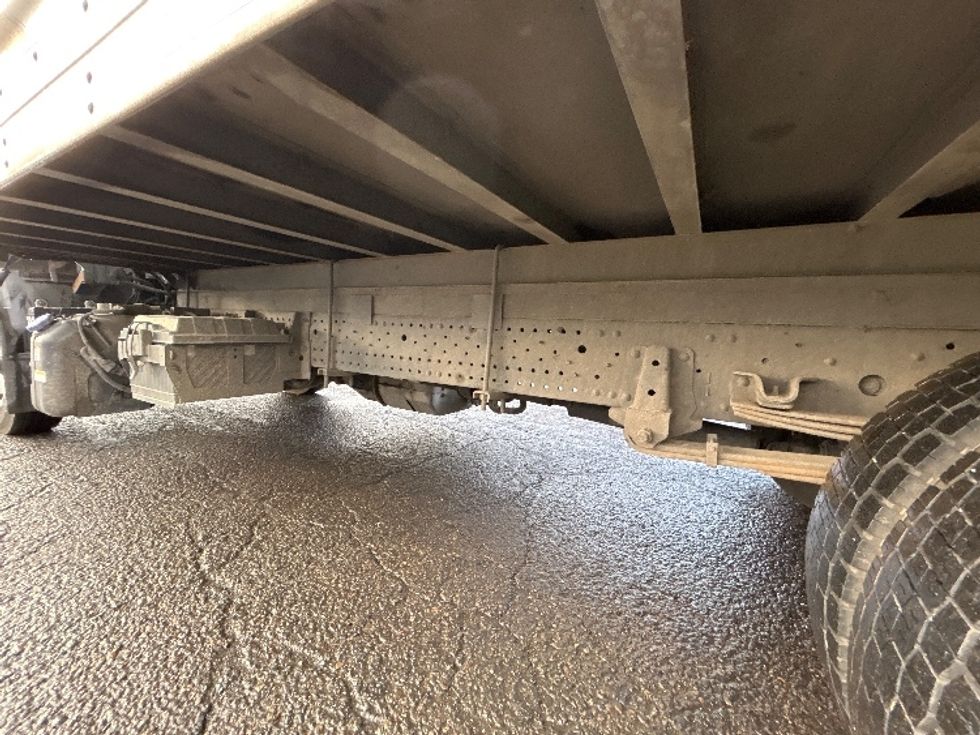 Refrigerated Truck-Light and Medium Duty Trucks-Isuzu-2020-NRR-Clackamas-OR-178,774\n\t\tmiles-$ 43,250 - Image 5