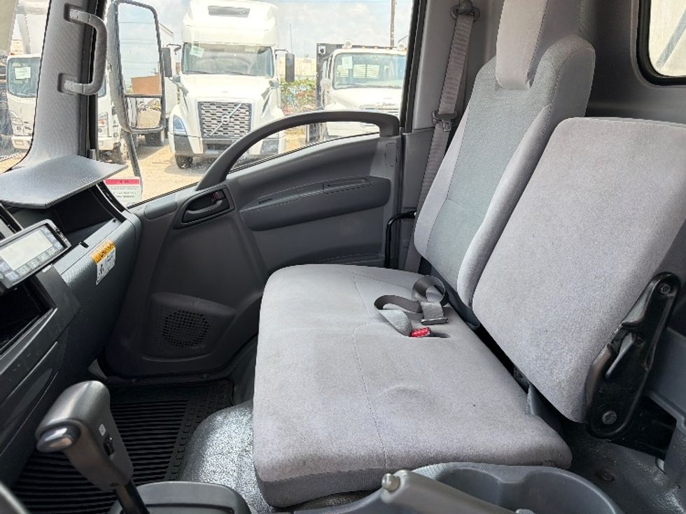 Refrigerated Truck-Light and Medium Duty Trucks-Isuzu-2020-NRR-Dallas-TX-130,894\n\t\tmiles-$ 51,750 - Image 19