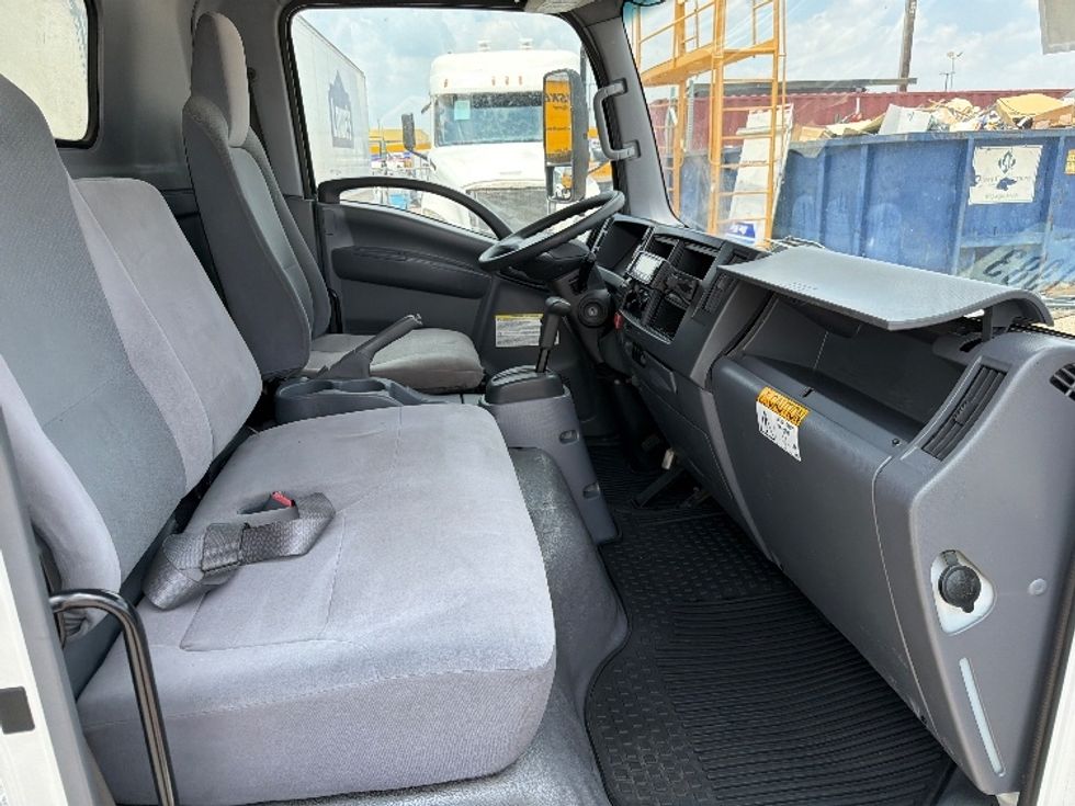 Refrigerated Truck-Light and Medium Duty Trucks-Isuzu-2020-NRR-Dallas-TX-130,894\n\t\tmiles-$ 51,750 - Image 22