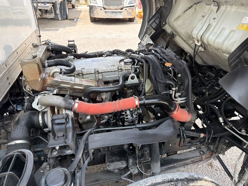 Refrigerated Truck-Light and Medium Duty Trucks-Isuzu-2020-NRR-Dallas-TX-130,894\n\t\tmiles-$ 51,750 - Image 23