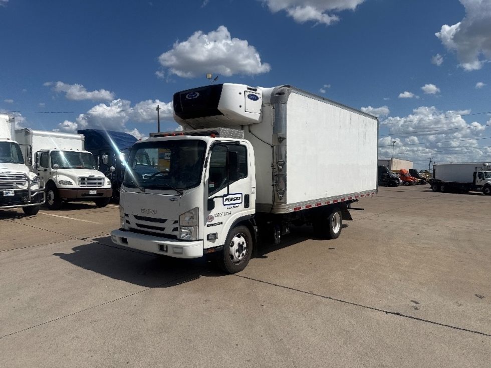 Refrigerated Truck-Light and Medium Duty Trucks-Isuzu-2020-NRR-Dallas-TX-130,894\n\t\tmiles-$ 51,750 - Image 3