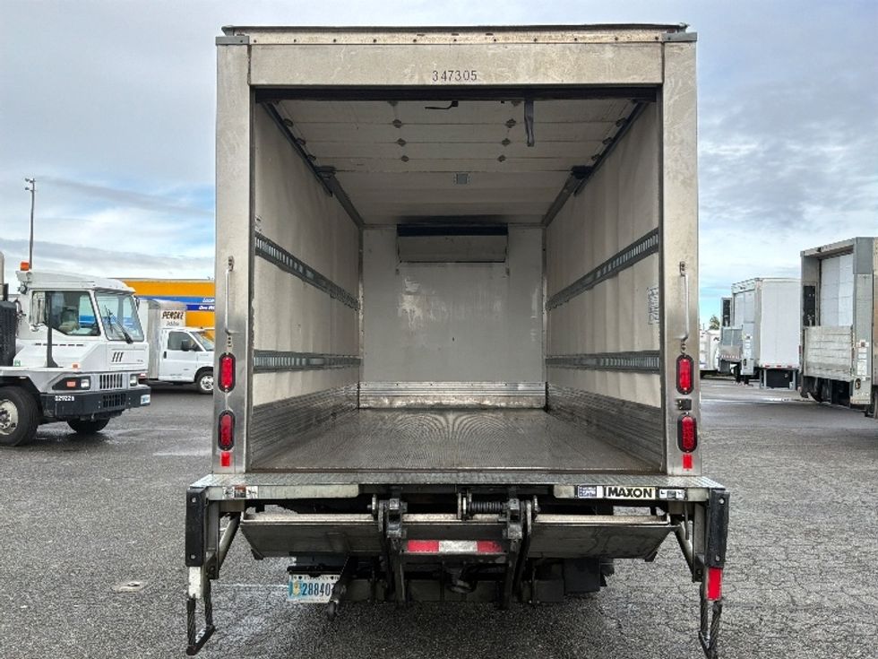Refrigerated Truck-Light and Medium Duty Trucks-Isuzu-2020-NRR-Everett-WA-149,146\n\t\tmiles-$ 50,250 - Image 8