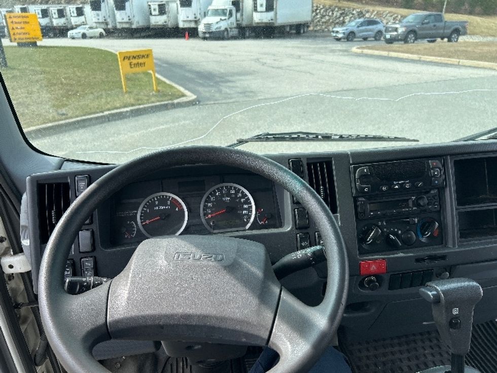 Refrigerated Truck-Light and Medium Duty Trucks-Isuzu-2020-NRR-Fitchburg-MA-234,296\n\t\tmiles-$ 24,000 - Image 17