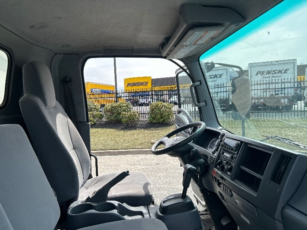 Refrigerated Truck-Light and Medium Duty Trucks-Isuzu-2020-NRR-Fitchburg-MA-234,296\n\t\tmiles-$ 24,000 - Image 21