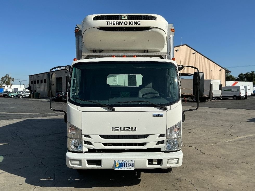 Refrigerated Truck-Light and Medium Duty Trucks-Isuzu-2020-NRR-Fresno-CA-137,300\n\t\tmiles-$ 57,250 - Image 2