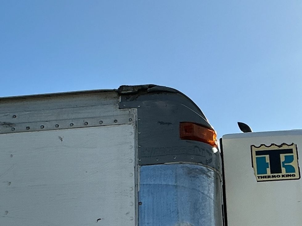 Refrigerated Truck-Light and Medium Duty Trucks-Isuzu-2020-NRR-Fresno-CA-137,300\n\t\tmiles-$ 57,250 - Image 28