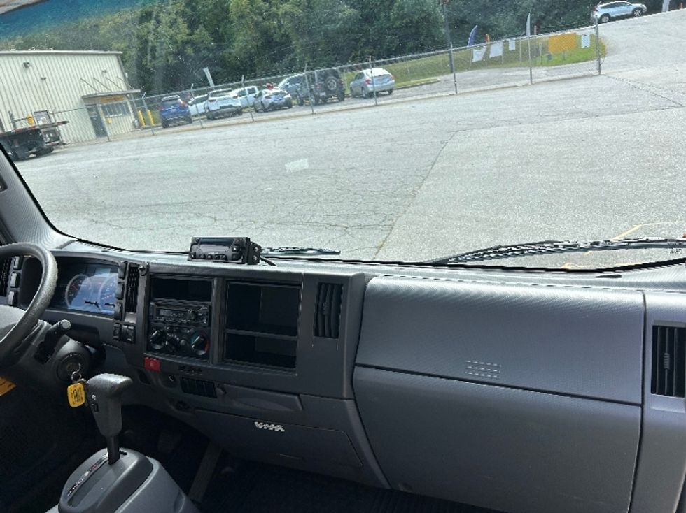 Refrigerated Truck-Light and Medium Duty Trucks-Isuzu-2020-NRR-Greer-SC-229,901\n\t\tmiles-$ 32,500 - Image 19