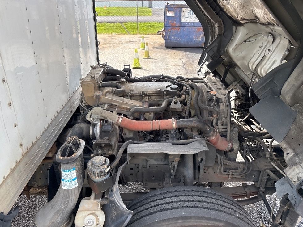 Refrigerated Truck-Light and Medium Duty Trucks-Isuzu-2020-NRR-Greer-SC-229,901\n\t\tmiles-$ 32,500 - Image 21