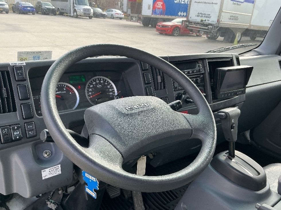 Refrigerated Truck-Light and Medium Duty Trucks-Isuzu-2020-NRR-Hammond-LA-97,473\n\t\tmiles-$ 58,250 - Image 16