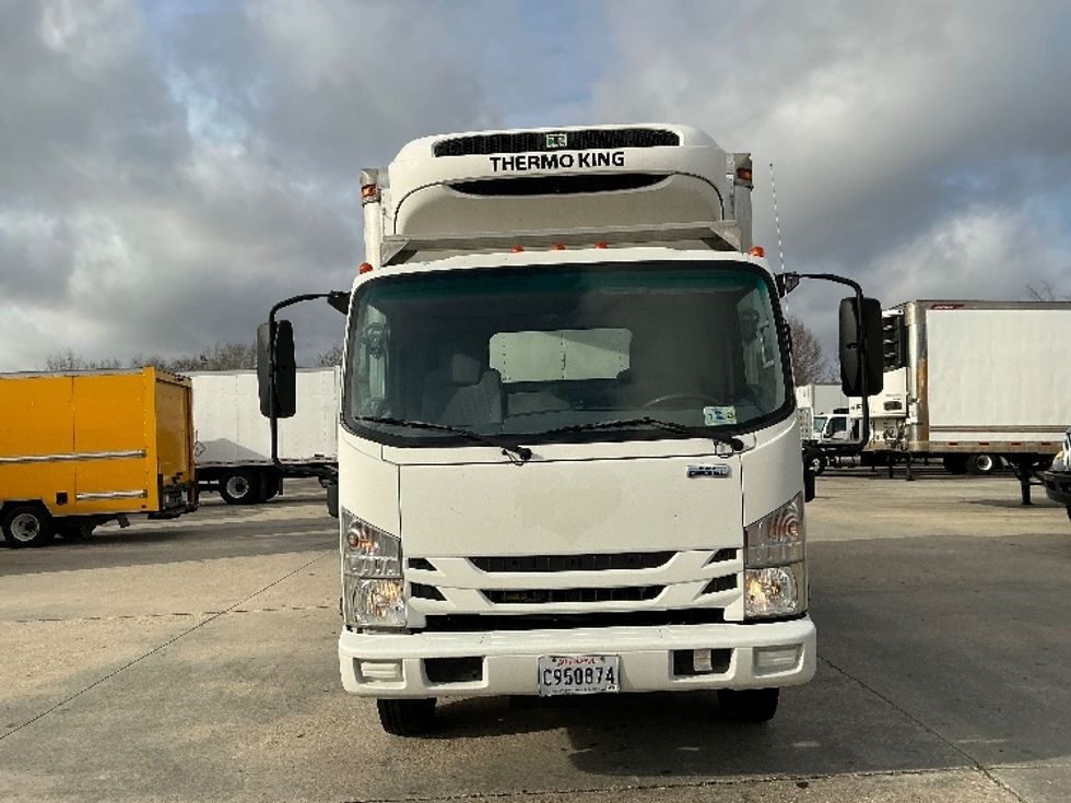 Refrigerated Truck-Light and Medium Duty Trucks-Isuzu-2020-NRR-Hammond-LA-97,473\n\t\tmiles-$ 58,250 - Image 2