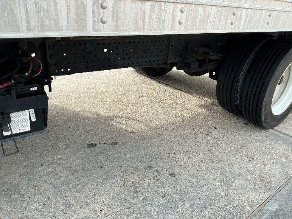 Refrigerated Truck-Light and Medium Duty Trucks-Isuzu-2020-NRR-Hammond-LA-97,473\n\t\tmiles-$ 58,250 - Image 5