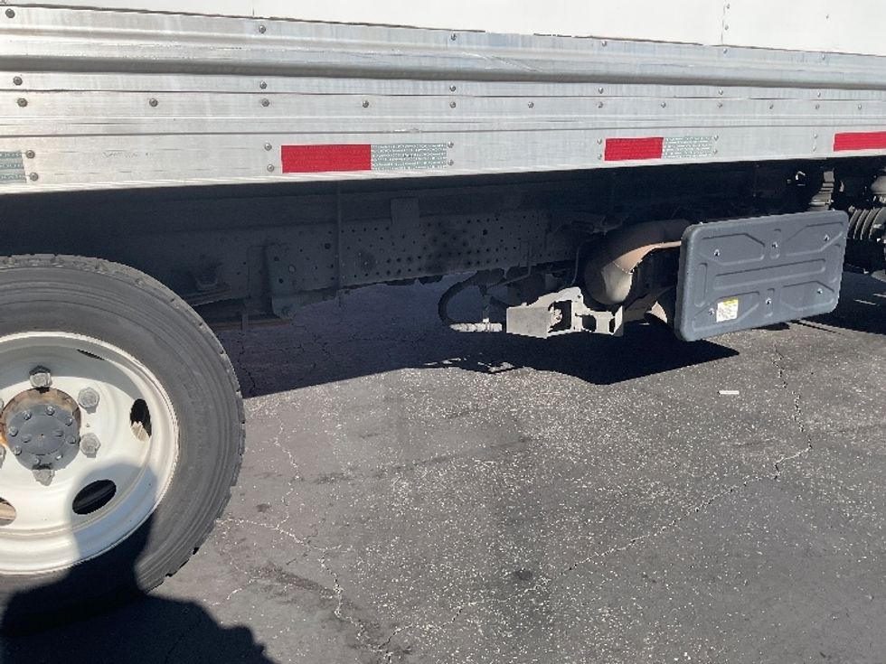 Refrigerated Truck-Light and Medium Duty Trucks-Isuzu-2020-NRR-La Mirada-CA-183,562\n\t\tmiles-$ 42,750 - Image 14