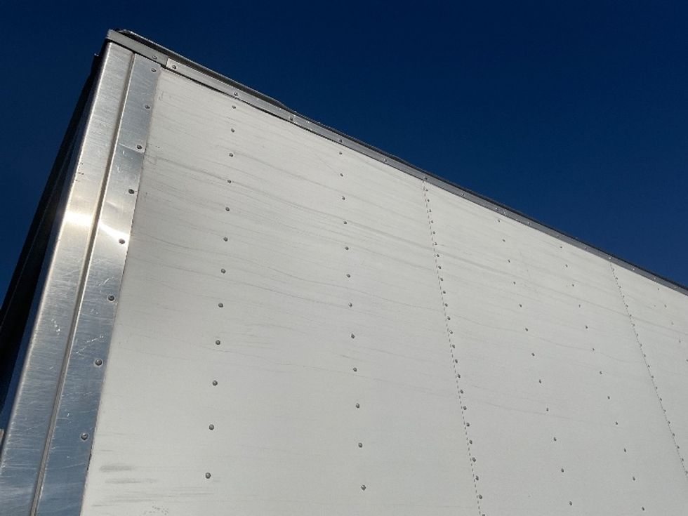 Refrigerated Truck-Light and Medium Duty Trucks-Isuzu-2020-NRR-La Mirada-CA-183,562\n\t\tmiles-$ 42,750 - Image 27