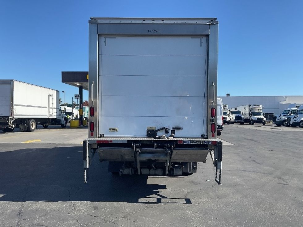Refrigerated Truck-Light and Medium Duty Trucks-Isuzu-2020-NRR-La Mirada-CA-183,562\n\t\tmiles-$ 42,750 - Image 7
