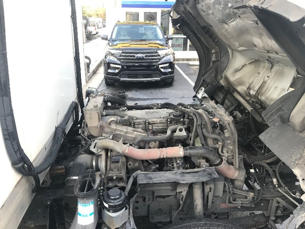 Refrigerated Truck-Light and Medium Duty Trucks-Isuzu-2020-NRR-Ladson-SC-226,394\n\t\tmiles-$ 35,250 - Image 23