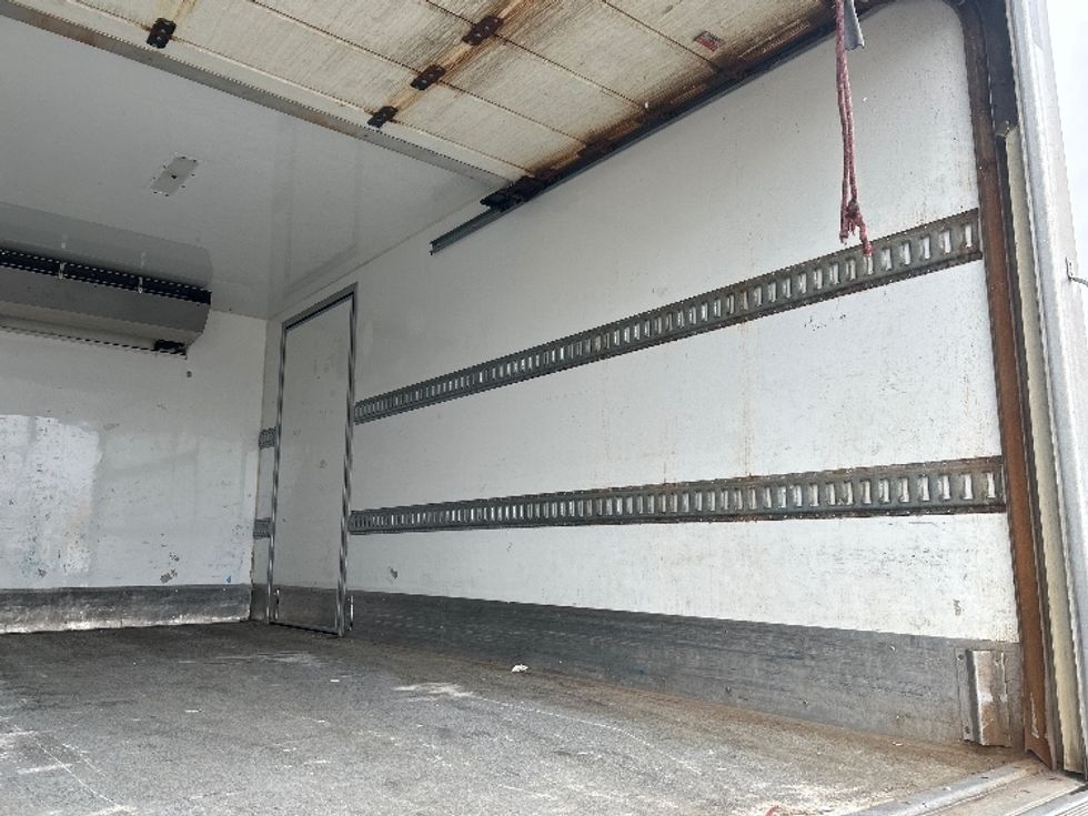 Refrigerated Truck-Light and Medium Duty Trucks-Isuzu-2020-NRR-Londonderry-NH-126,959\n\t\tmiles-$ 50,500 - Image 11