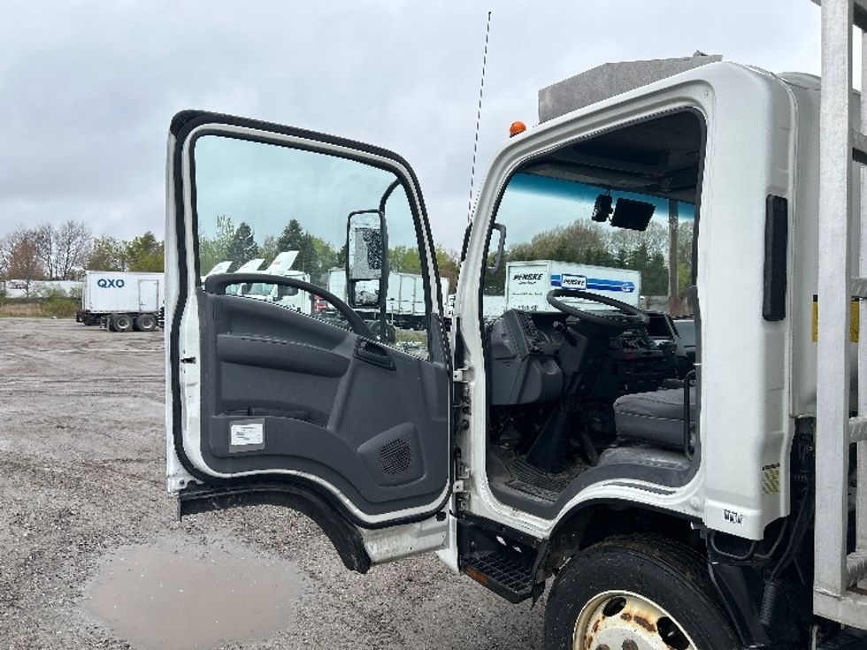 Refrigerated Truck-Light and Medium Duty Trucks-Isuzu-2020-NRR-Londonderry-NH-126,959\n\t\tmiles-$ 50,500 - Image 15