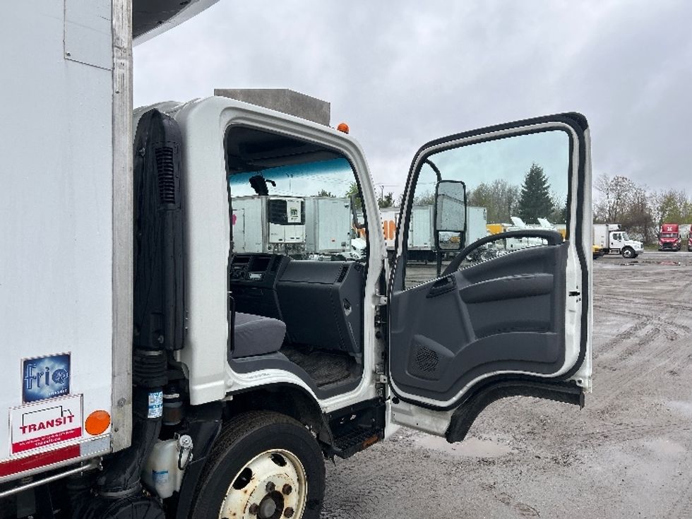 Refrigerated Truck-Light and Medium Duty Trucks-Isuzu-2020-NRR-Londonderry-NH-126,959\n\t\tmiles-$ 50,500 - Image 19