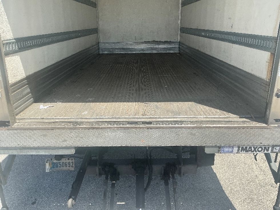 Refrigerated Truck-Light and Medium Duty Trucks-Isuzu-2020-NRR-Miami-FL-166,332\n\t\tmiles-$ 46,000 - Image 10