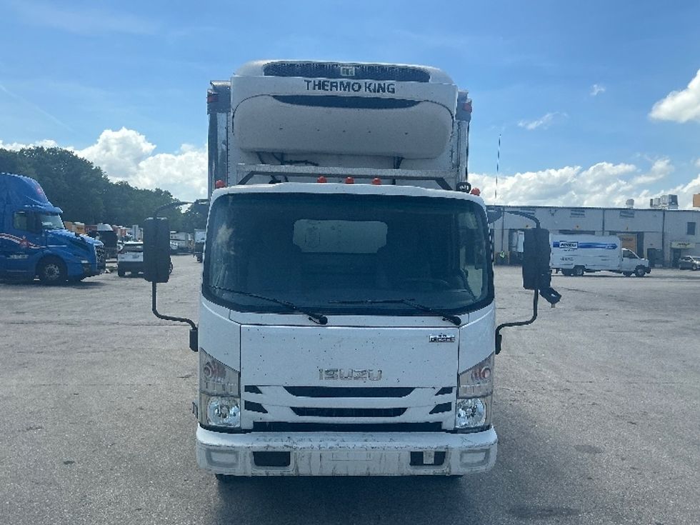 Refrigerated Truck-Light and Medium Duty Trucks-Isuzu-2020-NRR-Miami-FL-166,332\n\t\tmiles-$ 46,000 - Image 2