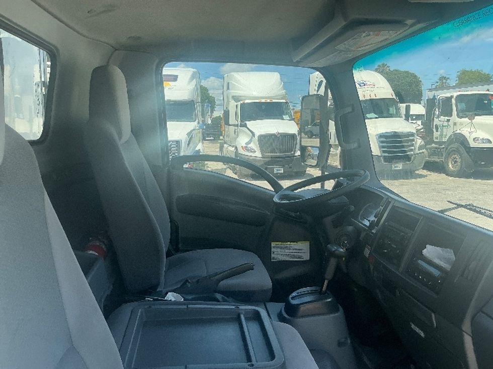 Refrigerated Truck-Light and Medium Duty Trucks-Isuzu-2020-NRR-Miami-FL-166,332\n\t\tmiles-$ 46,000 - Image 22