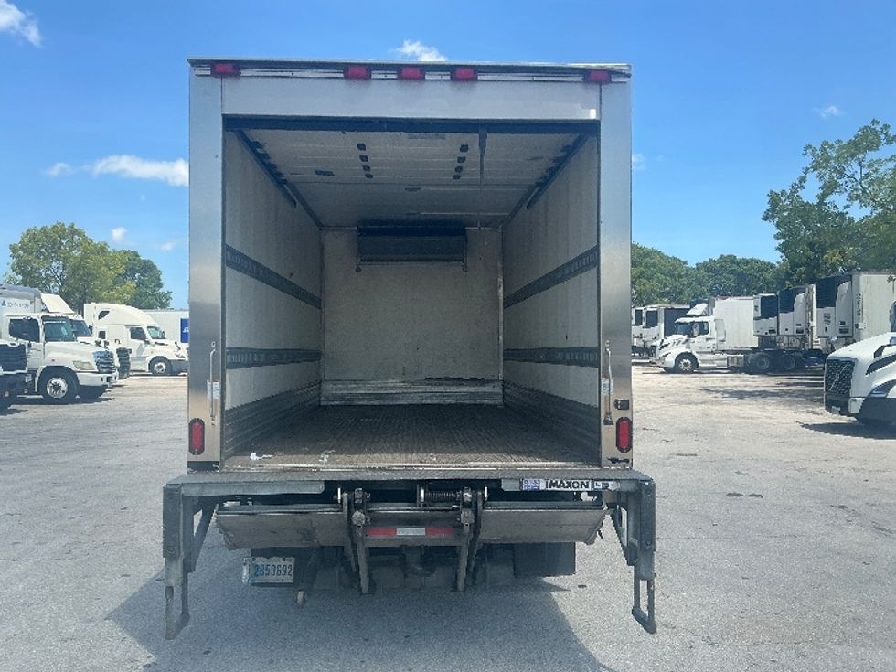 Refrigerated Truck-Light and Medium Duty Trucks-Isuzu-2020-NRR-Miami-FL-166,332\n\t\tmiles-$ 46,000 - Image 8