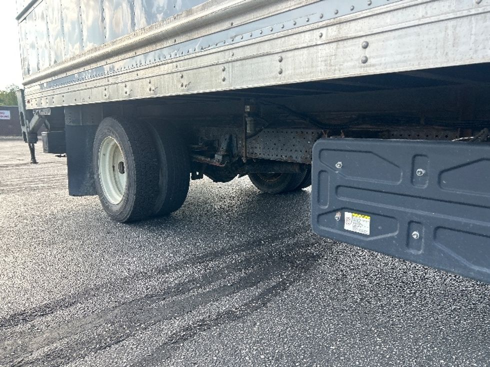 Refrigerated Truck-Light and Medium Duty Trucks-Isuzu-2020-NRR-Middlefield-OH-128,412\n\t\tmiles-$ 53,750 - Image 14