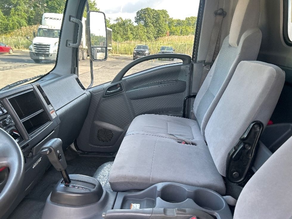 Refrigerated Truck-Light and Medium Duty Trucks-Isuzu-2020-NRR-Middlefield-OH-128,412\n\t\tmiles-$ 53,750 - Image 19