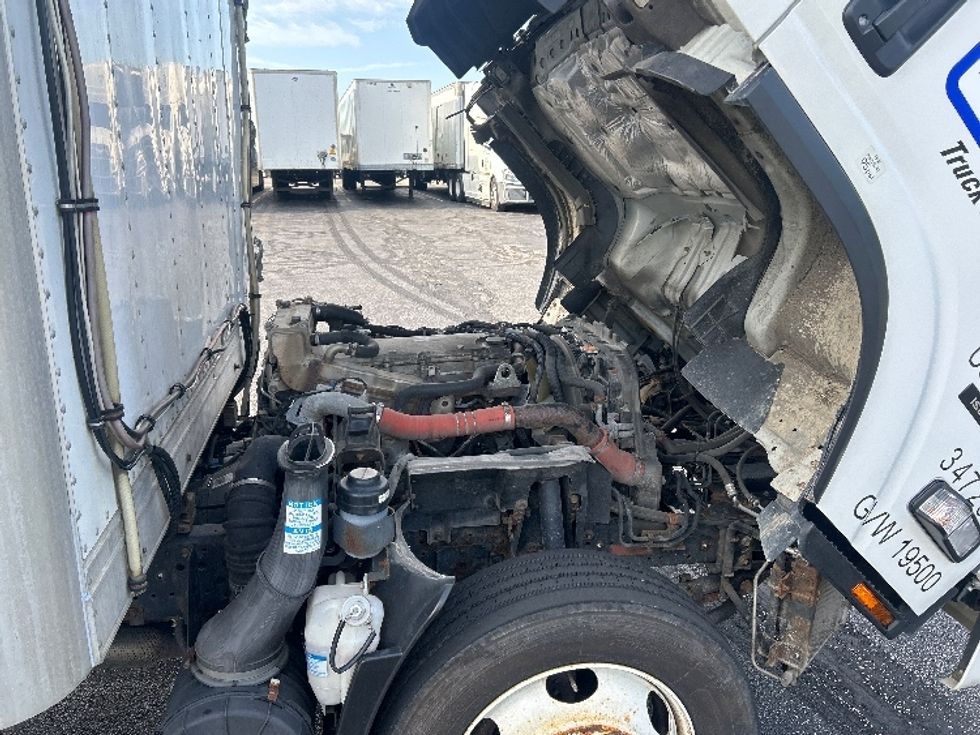 Refrigerated Truck-Light and Medium Duty Trucks-Isuzu-2020-NRR-Middlefield-OH-128,412\n\t\tmiles-$ 53,750 - Image 23