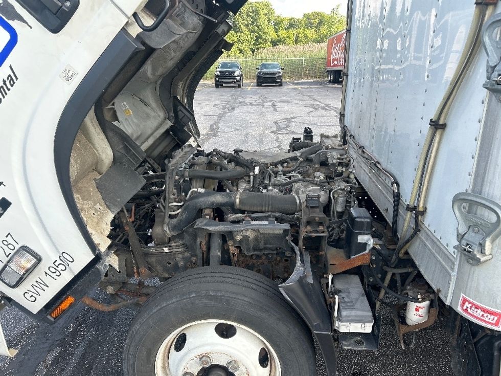 Refrigerated Truck-Light and Medium Duty Trucks-Isuzu-2020-NRR-Middlefield-OH-128,412\n\t\tmiles-$ 53,750 - Image 24