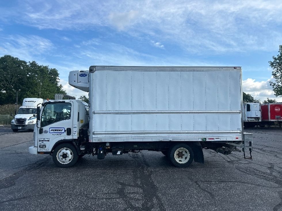Refrigerated Truck-Light and Medium Duty Trucks-Isuzu-2020-NRR-Middlefield-OH-128,412\n\t\tmiles-$ 53,750 - Image 4