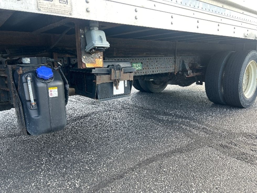Refrigerated Truck-Light and Medium Duty Trucks-Isuzu-2020-NRR-Middlefield-OH-128,412\n\t\tmiles-$ 53,750 - Image 5