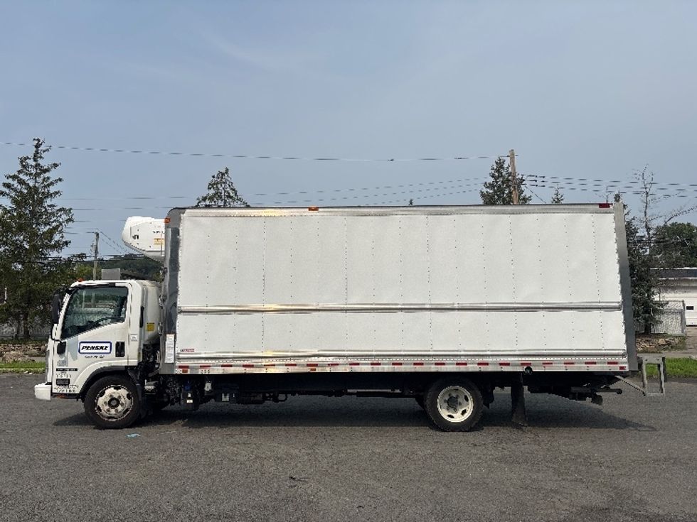 Refrigerated Truck-Light and Medium Duty Trucks-Isuzu-2020-NRR-North Bergen-NJ-147,670\n\t\tmiles-$ 48,750 - Image 4