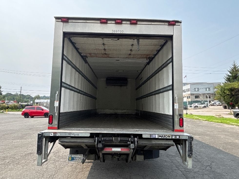 Refrigerated Truck-Light and Medium Duty Trucks-Isuzu-2020-NRR-North Bergen-NJ-147,670\n\t\tmiles-$ 48,750 - Image 8