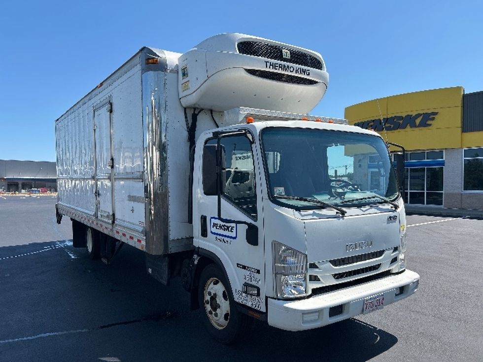 Refrigerated Truck-Light and Medium Duty Trucks-Isuzu-2020-NRR-Norton-MA-99,095\n\t\tmiles-$ 56,000 - Image 1