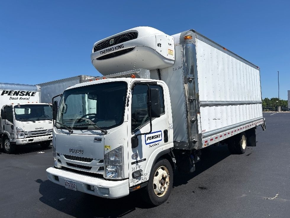 Refrigerated Truck-Light and Medium Duty Trucks-Isuzu-2020-NRR-Norton-MA-99,095\n\t\tmiles-$ 56,000 - Image 3