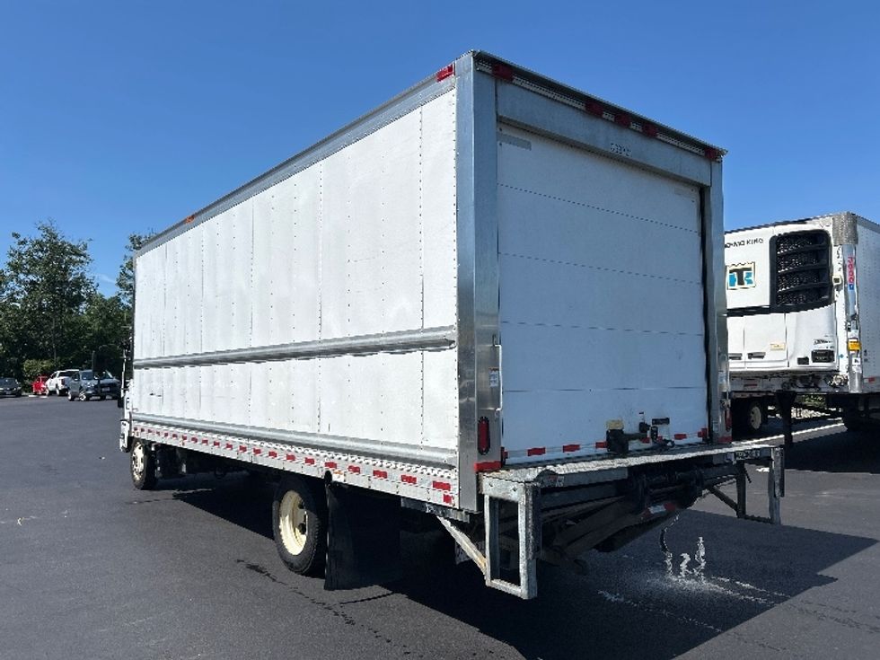Refrigerated Truck-Light and Medium Duty Trucks-Isuzu-2020-NRR-Norton-MA-99,095\n\t\tmiles-$ 56,000 - Image 6