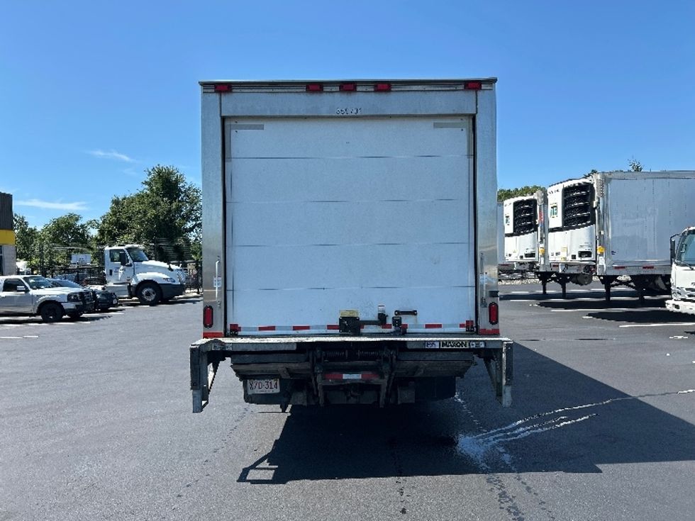 Refrigerated Truck-Light and Medium Duty Trucks-Isuzu-2020-NRR-Norton-MA-99,095\n\t\tmiles-$ 56,000 - Image 7