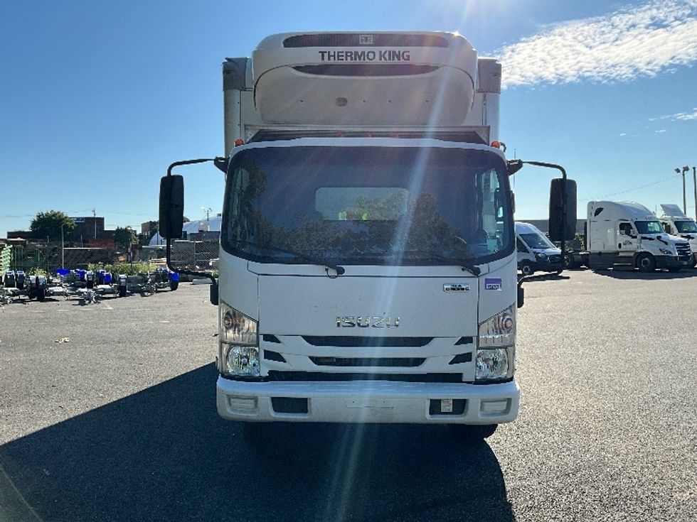 Refrigerated Truck-Light and Medium Duty Trucks-Isuzu-2020-NRR-Pennsauken-NJ-124,683\n\t\tmiles-$ 49,500 - Image 2