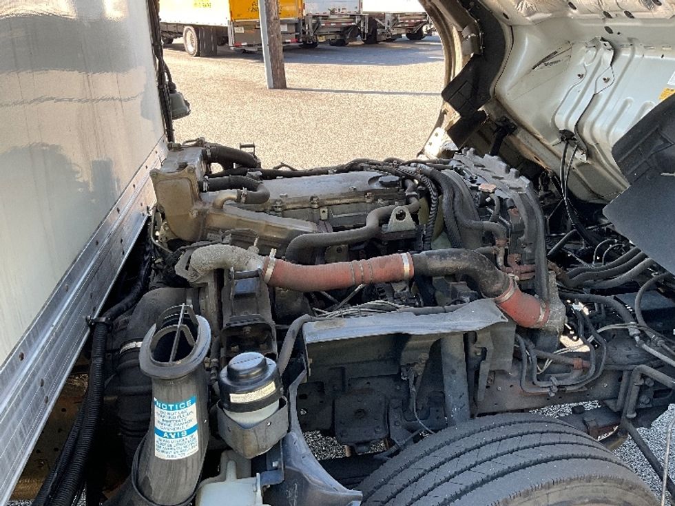 Refrigerated Truck-Light and Medium Duty Trucks-Isuzu-2020-NRR-Pennsauken-NJ-124,683\n\t\tmiles-$ 49,500 - Image 22