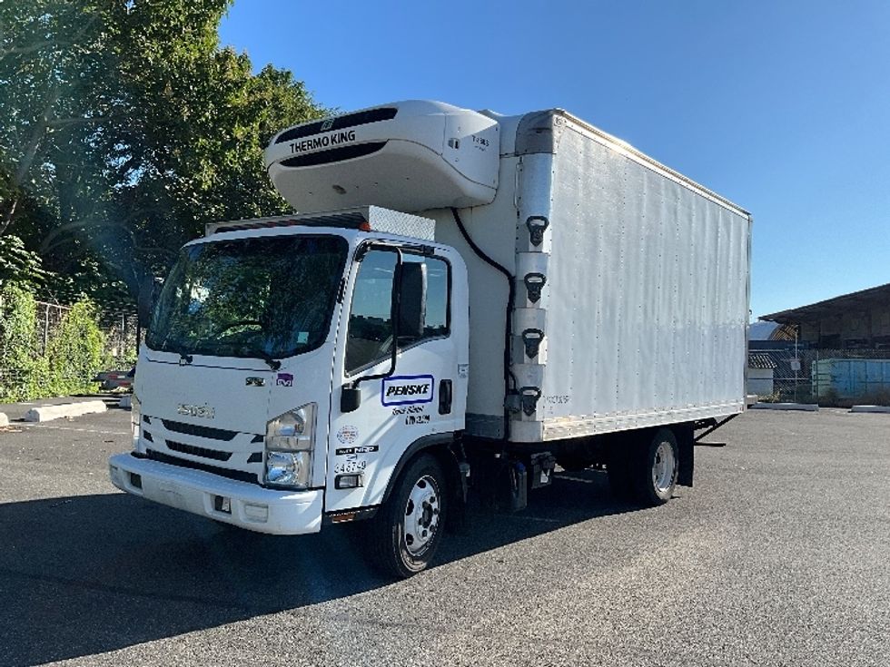 Refrigerated Truck-Light and Medium Duty Trucks-Isuzu-2020-NRR-Pennsauken-NJ-124,683\n\t\tmiles-$ 49,500 - Image 3