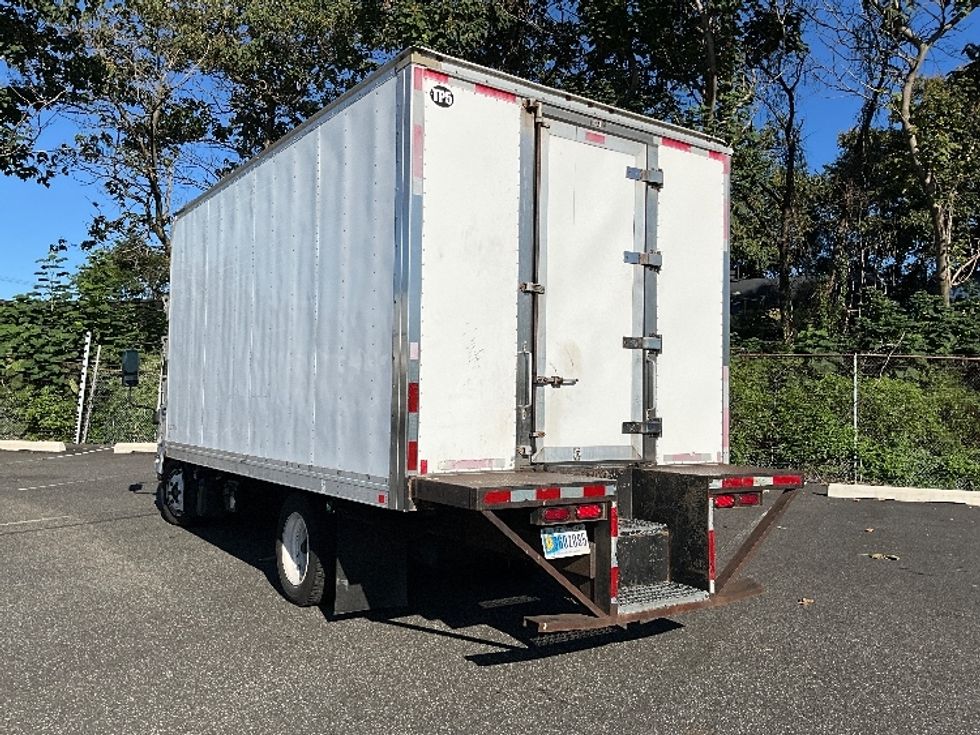 Refrigerated Truck-Light and Medium Duty Trucks-Isuzu-2020-NRR-Pennsauken-NJ-124,683\n\t\tmiles-$ 49,500 - Image 6
