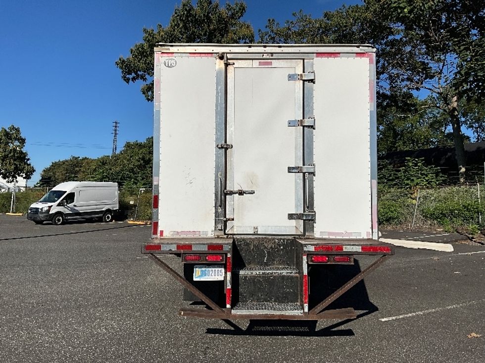 Refrigerated Truck-Light and Medium Duty Trucks-Isuzu-2020-NRR-Pennsauken-NJ-124,683\n\t\tmiles-$ 49,500 - Image 7