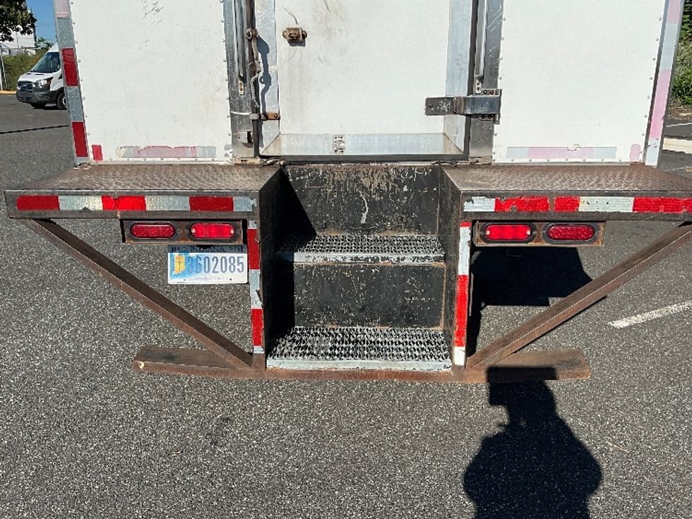 Refrigerated Truck-Light and Medium Duty Trucks-Isuzu-2020-NRR-Pennsauken-NJ-124,683\n\t\tmiles-$ 49,500 - Image 9