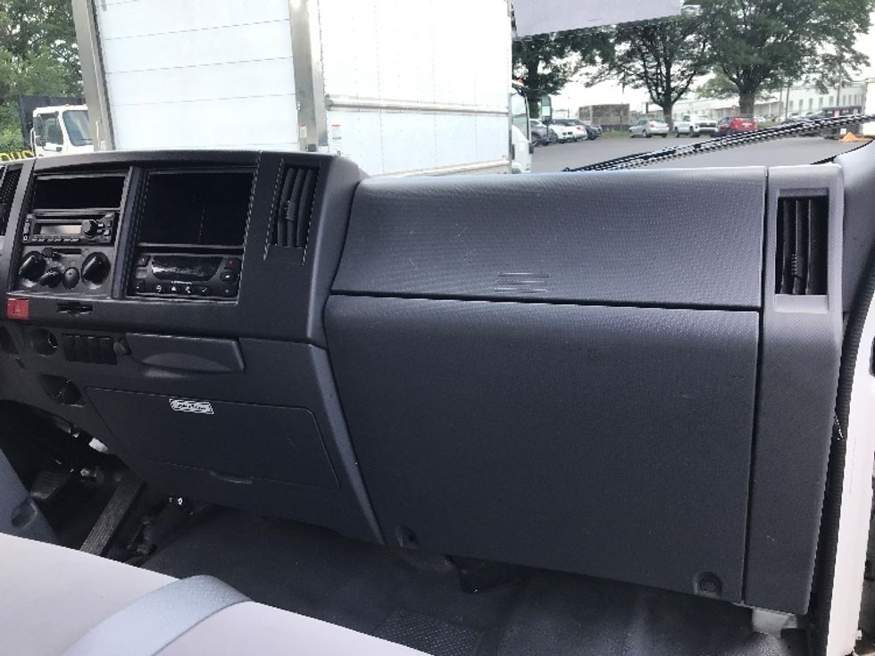 Refrigerated Truck-Light and Medium Duty Trucks-Isuzu-2020-NRR-Pennsauken-NJ-128,314\n\t\tmiles-$ 51,250 - Image 21